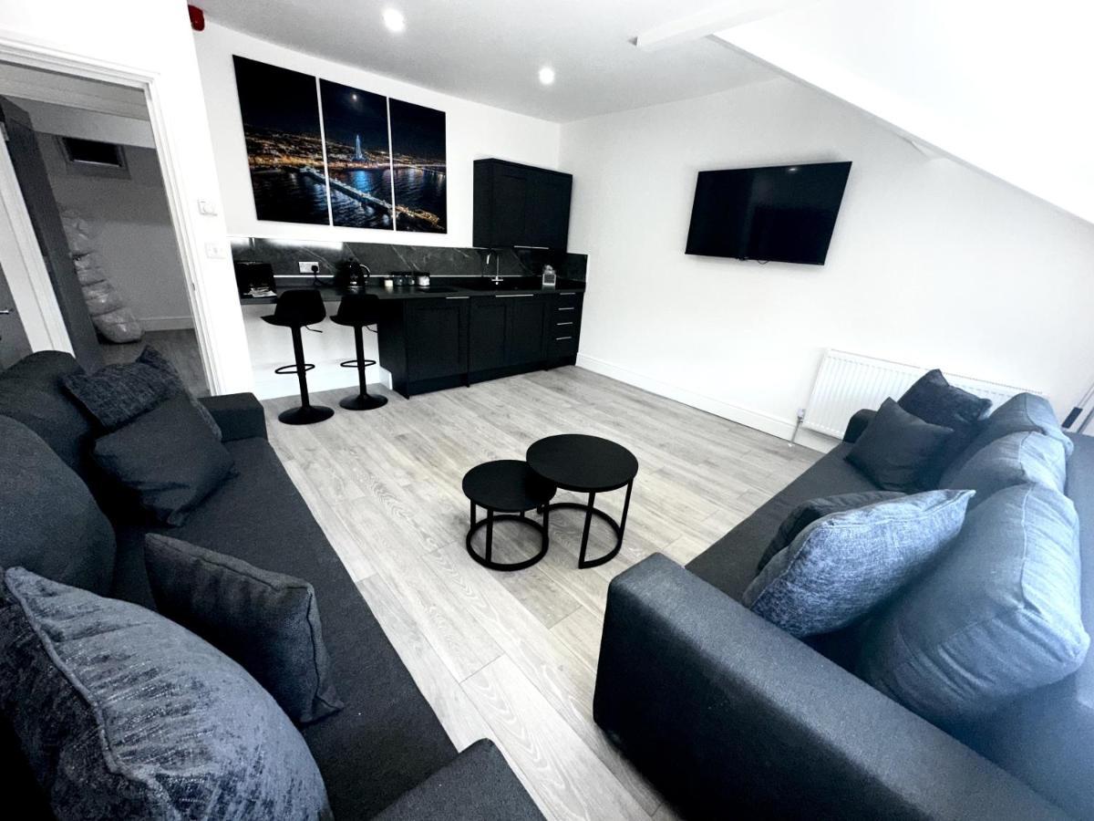 New Osborne Luxury Hottub And Jacuzzi Suites Blackpool Zewnętrze zdjęcie