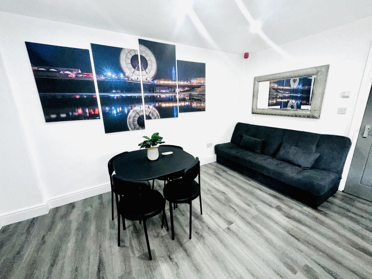 New Osborne Luxury Hottub And Jacuzzi Suites Blackpool Pokój zdjęcie